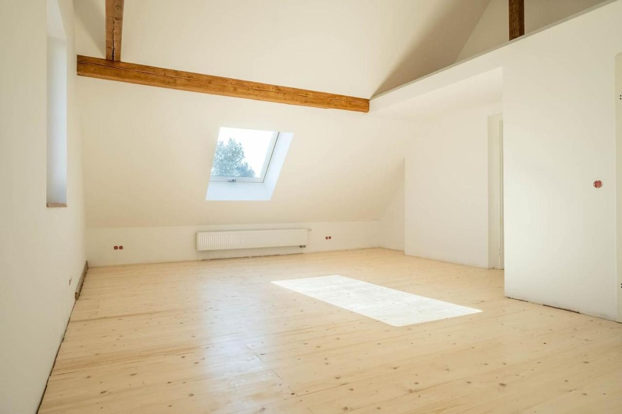 Kinderklinik Dachwohnung - Signal Hill 1A Siegen Buitenkant foto