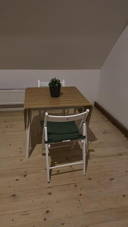 Kinderklinik Dachwohnung - Signal Hill 1A Siegen Buitenkant foto